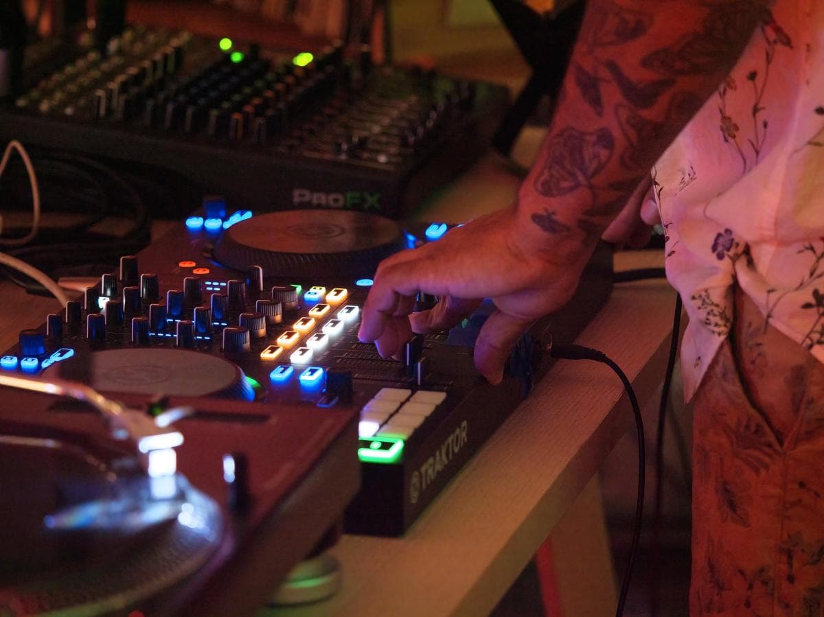 Citizen Vinyl Citizen Vinyl