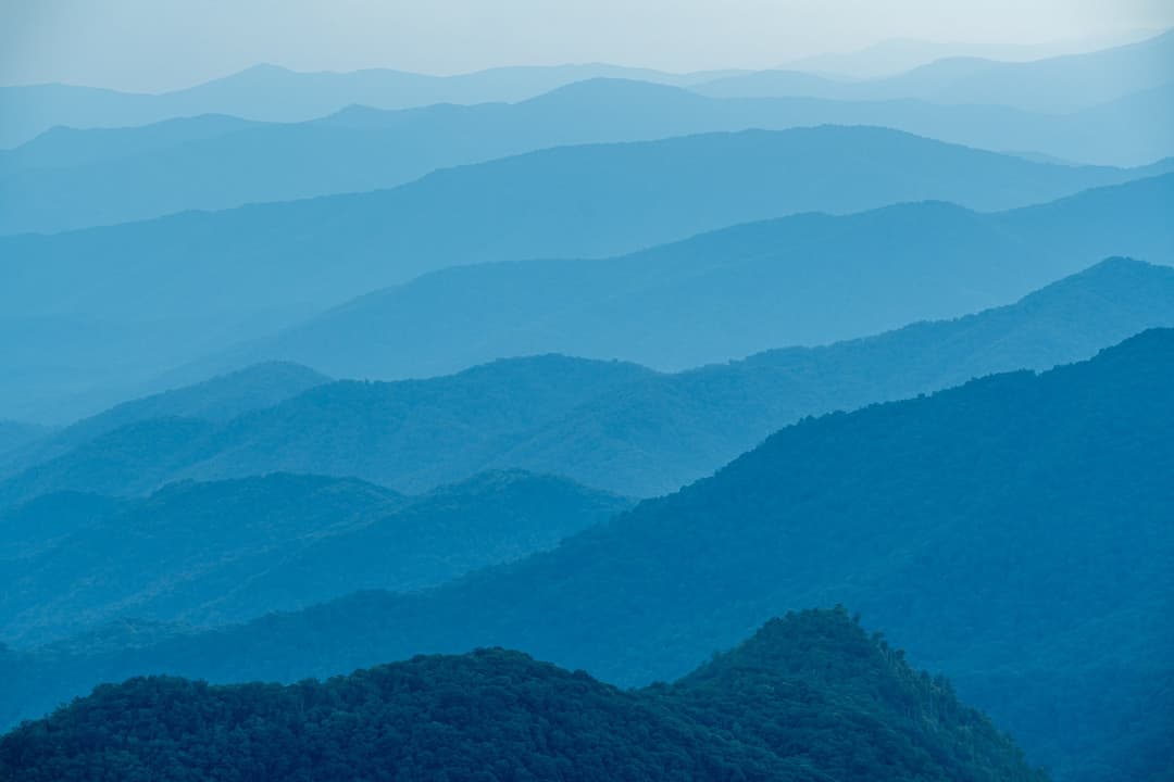 Blue Ridge Mountain Layers / Photo: James Reynolds Blue Ridge Mountain Layers / Photo: James Reynolds